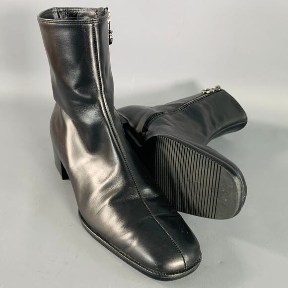 SALVATORE FERRAGAMO Size 5 Black Leather Split Toe Side Zipper Boots - Picture 5 of 8